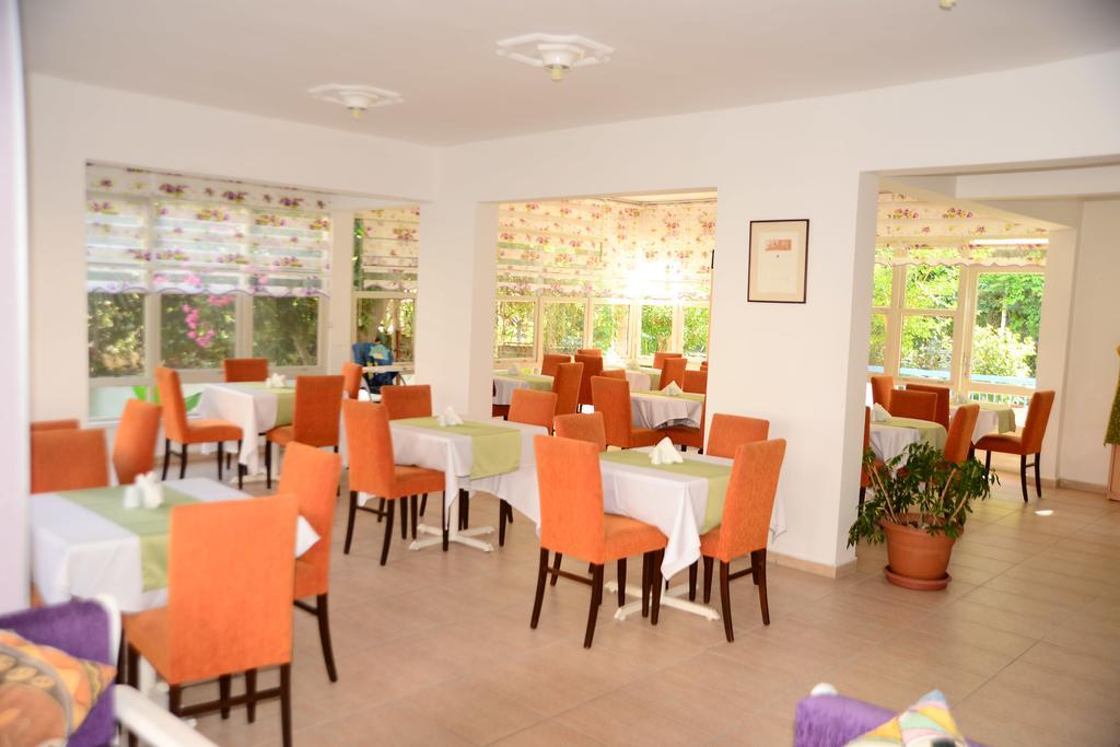 Pinar Hotel 阿拉尼亚 外观 照片